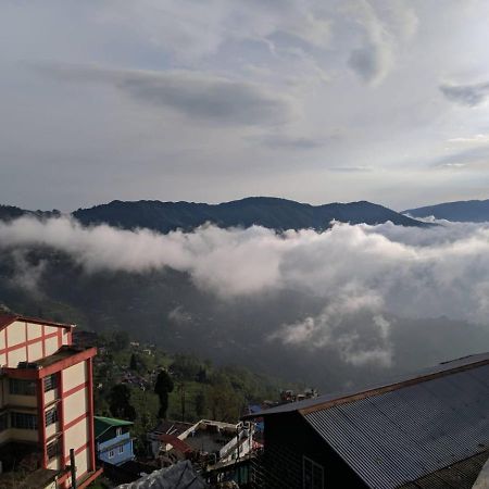 Darjeeling Homestay Nyano Ghar Экстерьер фото