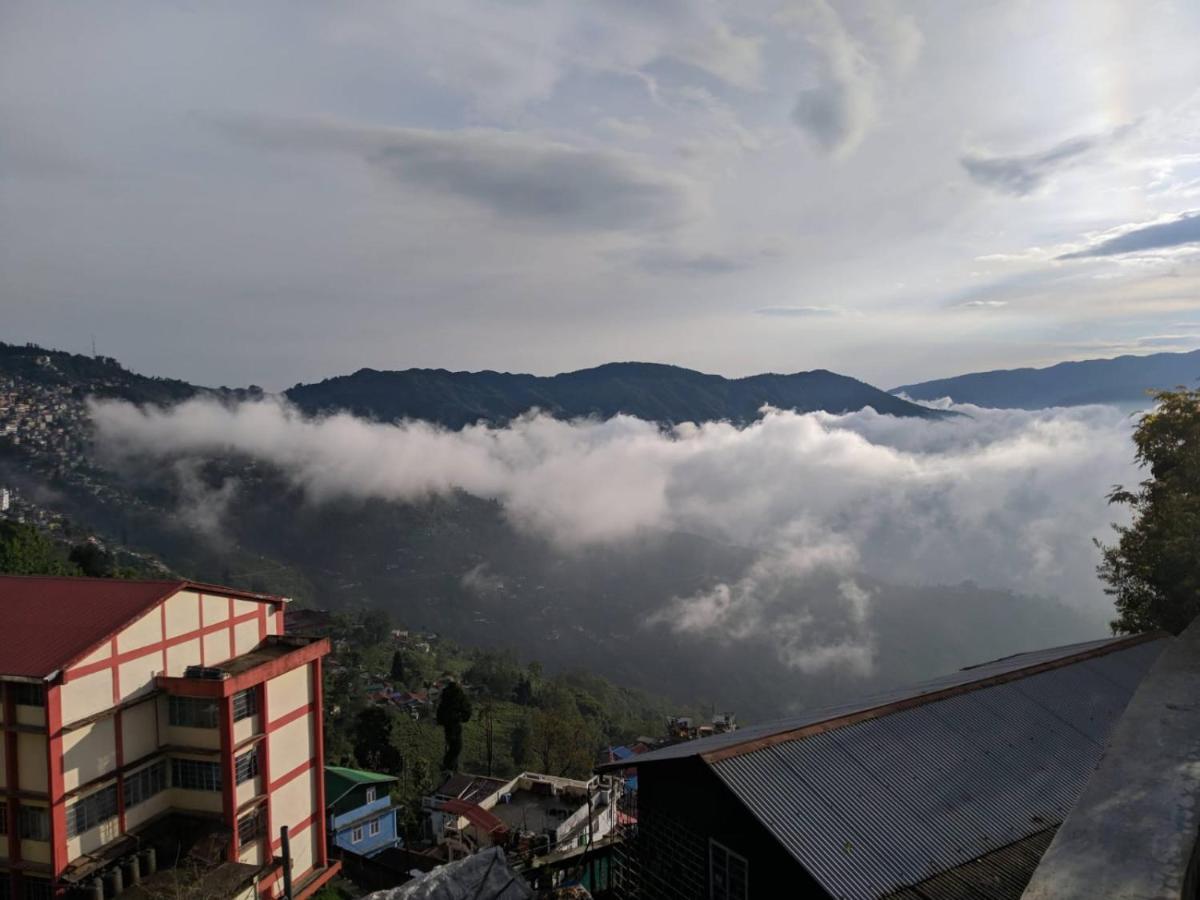 Darjeeling Homestay Nyano Ghar Экстерьер фото
