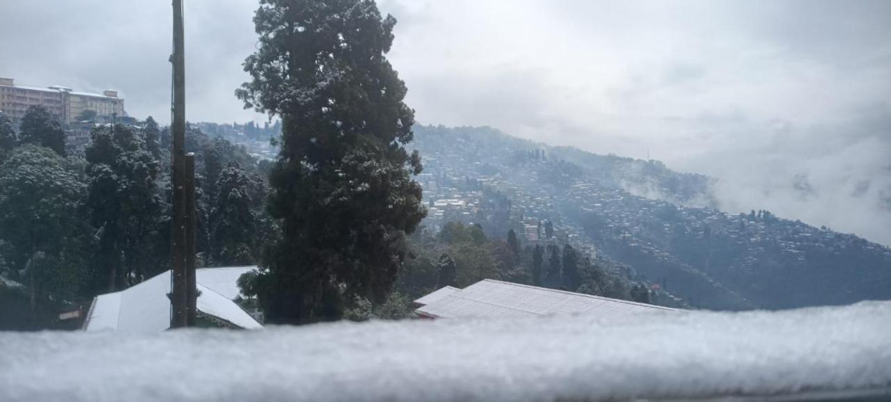 Darjeeling Homestay Nyano Ghar Экстерьер фото